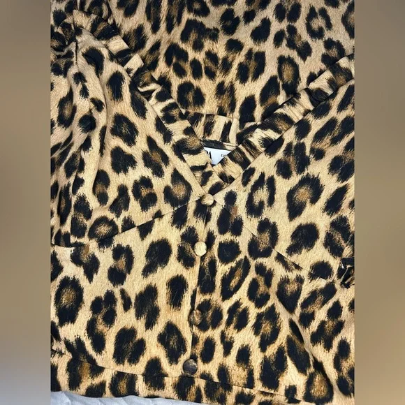 NWOT ZARA Leopard Print Mini Dress L
Ruffle Spaghetti Strap Animal Print - Picture 6 of 15